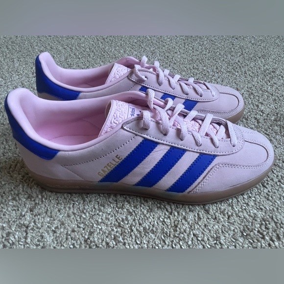 adidas Shoes - Adidas gazelle light pink/blue size 8